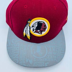 Washington DC Redskins Retired Fitted 7 1/4 NFL Hat 59Fifty Reflective Brim